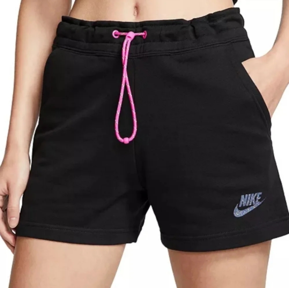 NIKE Icon Clash Athletic Shorts Size S
